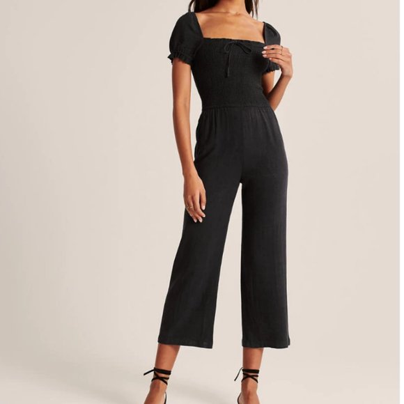Abercrombie & Fitch Pants - ABERCROMBIE smocked jumpsuit romper